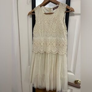 white chiffon elegant dress M size